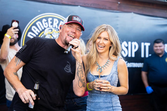 Karaoke Nights at Eastbound Bar & Grill: Your Santee Entertainment De…